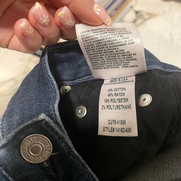 Citizens of Humanity Rocket high rise skinny size 26 1416D-688 - Picture 6 of 12